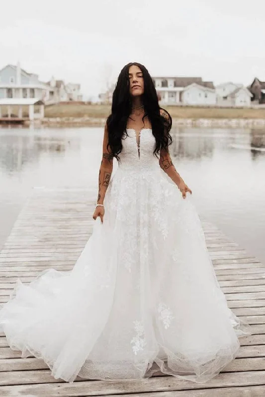 Affordable Online Boutiques Roycebridal Tulle A-line Strapless Wedding Dresses With Lace Appliques, Bridal Gown, MW900 Affordable Online Boutiques Roycebridal Tulle A-line Strapless Wedding Dresses With Lace Appliques, Bridal Gown, MW900