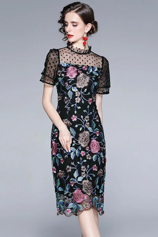 Special Offers Black Floral Embroidered Dress