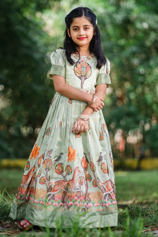 Preppy Style Green Girls Party Gown with Captivating Forest Animals Print and Pleated Skirt Preppy Style Green Girls Party Gown with Captivating Forest Animals Print and Pleated Skirt