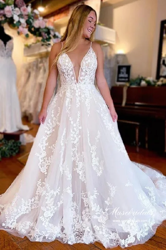 Seasonal Women’s Fashion Trends Roycebridal Elegant Tulle A-line Wedding Dresses With Lace Appliques, Bridal Gown, MW929 Seasonal Women’s Fashion Trends Roycebridal Elegant Tulle A-line Wedding Dresses With Lace Appliques, Bridal Gown, MW929