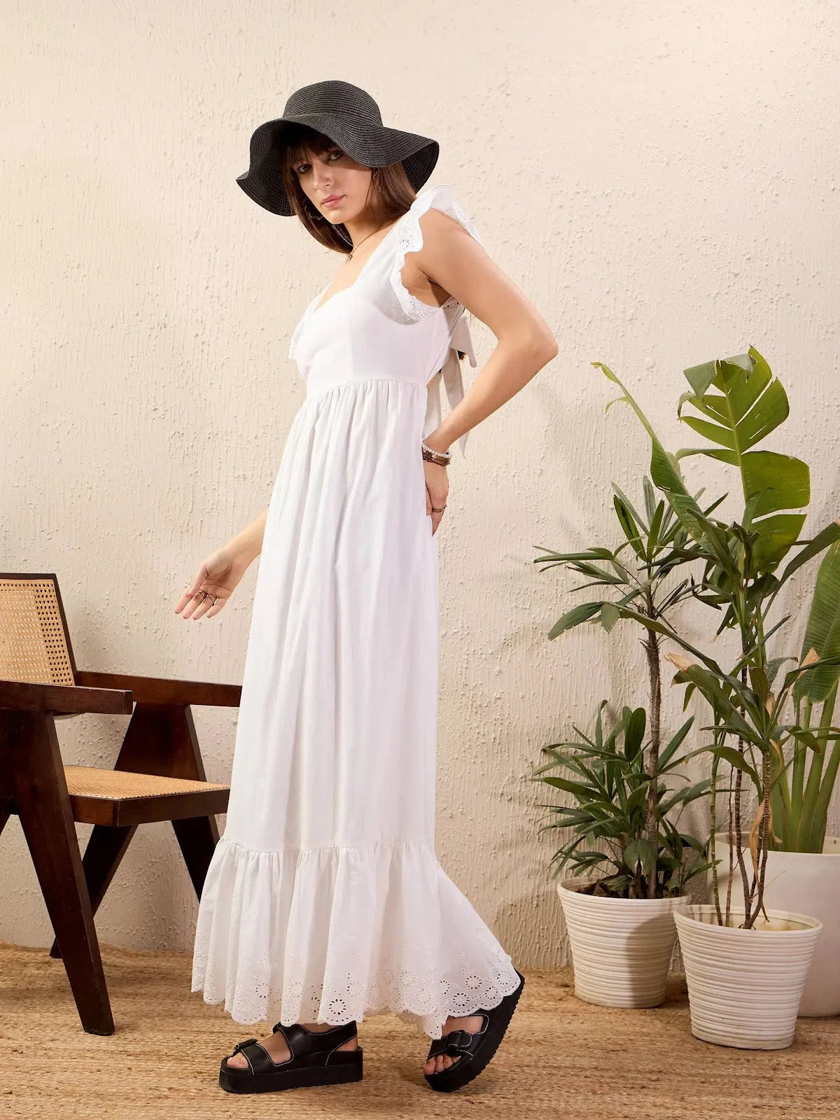 Elegant Women’s Clothing Women White Schiffli Square Neck Frill Hem Maxi Dress