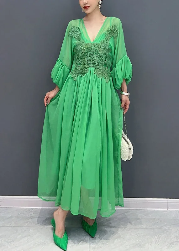 High-Quality Women’s Fashion Dresses Stylish Green V Neck Embroidered Floral Chiffon Long Dress Fall