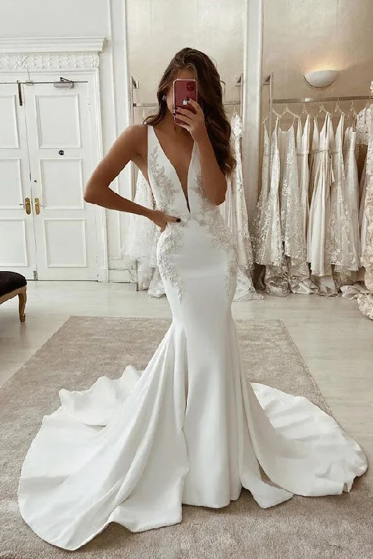 Latest Fashion for Women Roycebridal Stretch Satin Mermaid Deep V-neck Wedding Dress With Lace Appliques, MW934 Latest Fashion for Women Roycebridal Stretch Satin Mermaid Deep V-neck Wedding Dress With Lace Appliques, MW934