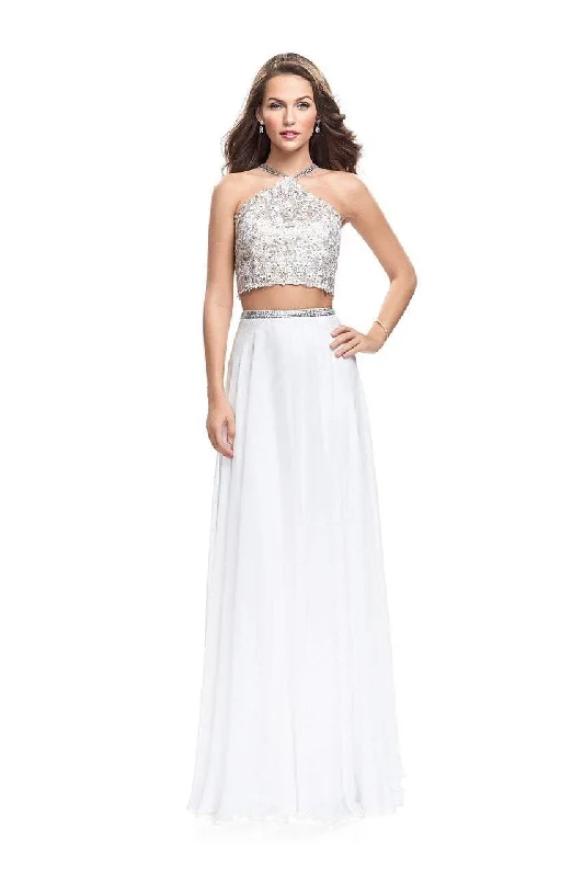 Trendy Women’s Outfits for Casual Wear La Femme Gigi - 26288 Embellished Halter Chiffon Two Piece Gown Trendy Women’s Outfits for Casual Wear La Femme Gigi - 26288 Embellished Halter Chiffon Two Piece Gown
