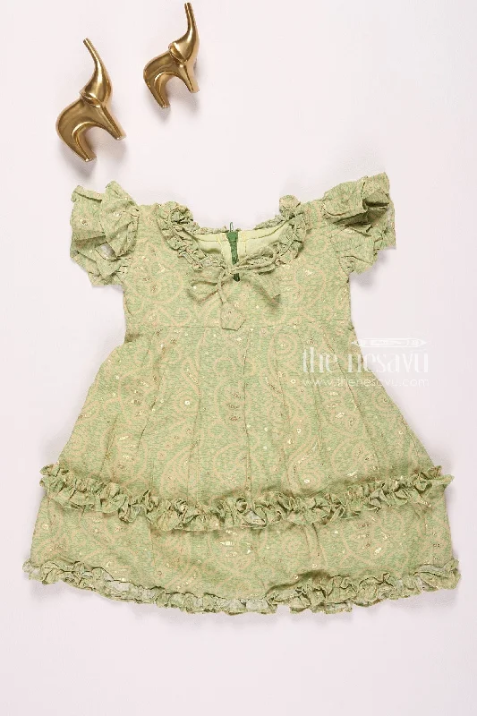 Flash Discount Delightful Green Ruffle Dress with Paisley Pattern for Girls
