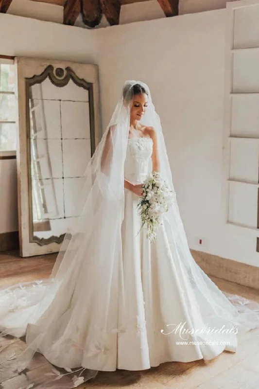 Workwear Fashion for Women Roycebridal Vintage Satin Strapless Ball Gown Wedding Dresses With Floral Lace, MW991 Workwear Fashion for Women Roycebridal Vintage Satin Strapless Ball Gown Wedding Dresses With Floral Lace, MW991