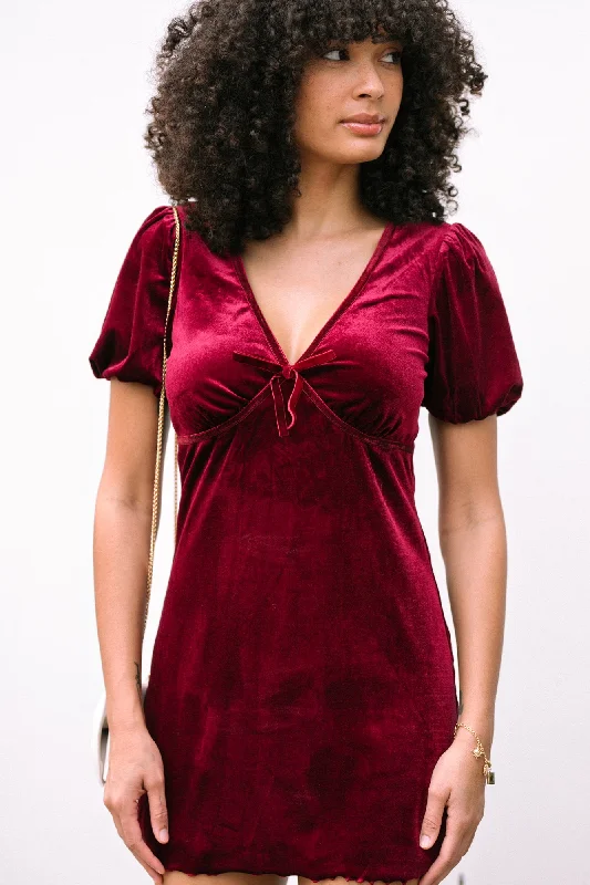 Online Boutiques Scarlett Velvet Mini Dress