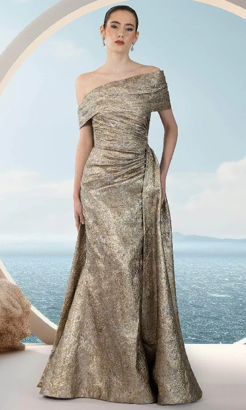 Laid-Back Elegance Janique 251020 - Multi Bodice Metallic Gown