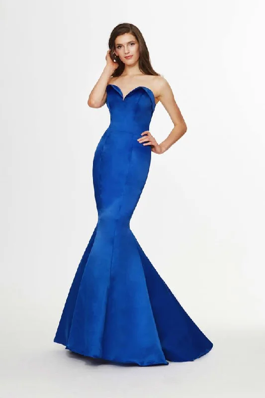 Versatile Outfits Angela & Alison - 91068 Strapless Sweetheart Satin Mermaid Gown - 1 pc Royal Blue In Size 4 Available