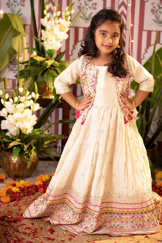 Trendy Street Style Clothing Cream Shimmer Viscose Silk Party Gown for Girls