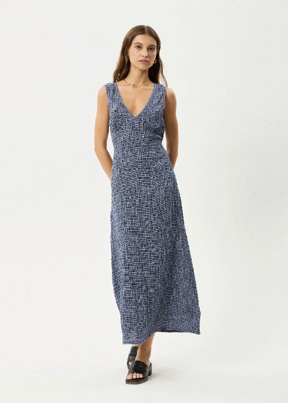 Relaxed Style AFENDS Womens Shipwreck - Seersucker Check Maxi Dress - Marlin