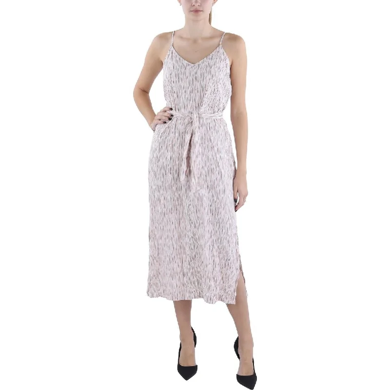 Trendy Street Style Carve Designs Womens Printed Smocked Midi Dress
