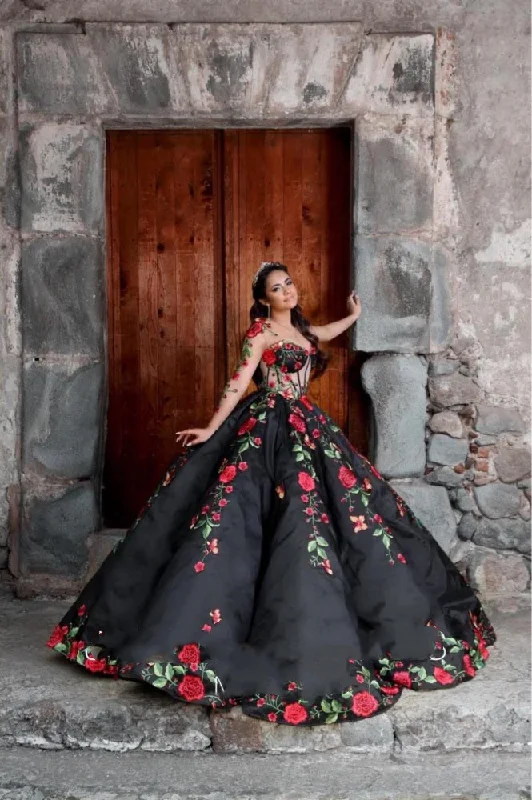 Hot Trends Vintage Black 3D Floral Charro Quinceanera Dresses For Garden Cap Sleeves Sweet 16 Ball Gown vestidos de 15 Mexican Girls XV