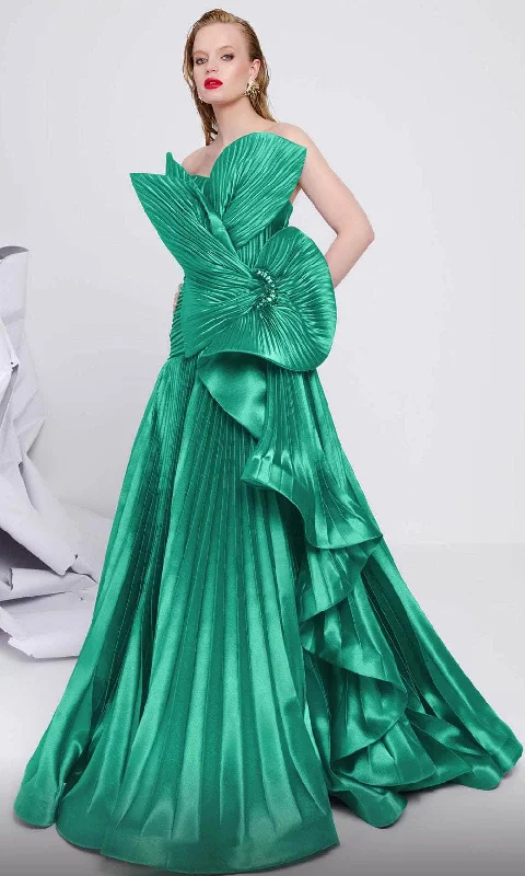 Flash Sale Fever MNM Couture F02867 - Pleated Ribbon Evening Gown