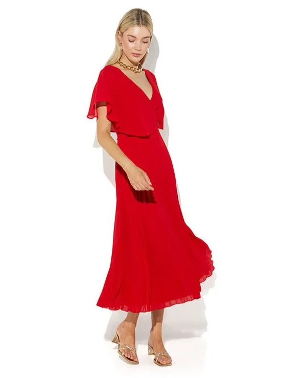 High-End Fashion, Low-End Prices – Sale Happening Now Solana Red Pleated Dress