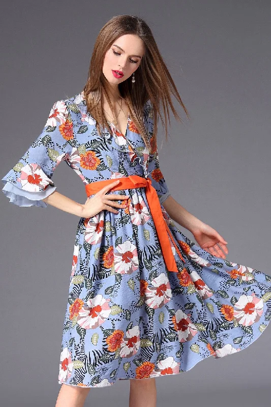 Forward Trendsetter Floral Dress W/ Contrast Belt