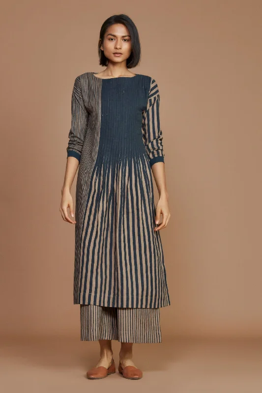 Trendy Women's Apparel for All Seasons Brown with Charcoal Striped Pleated Dress