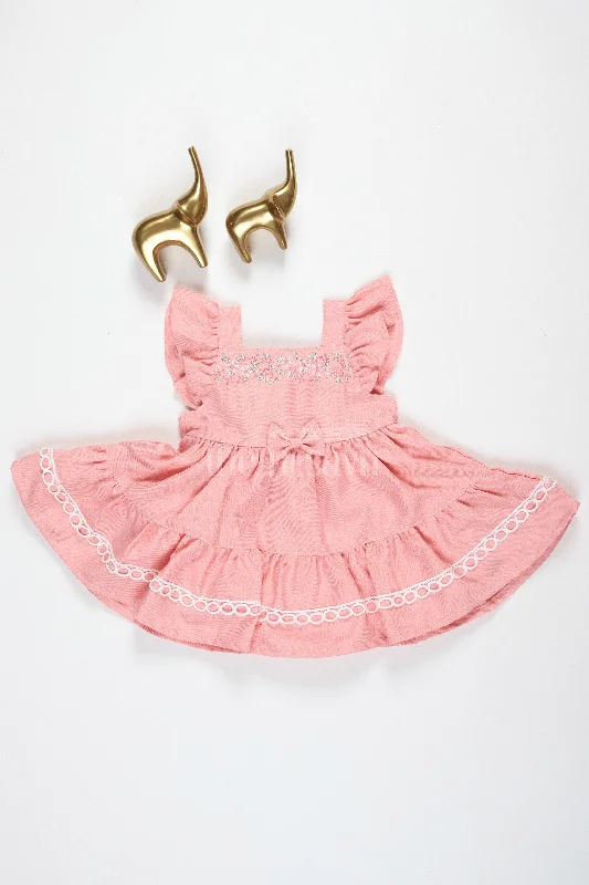 Everyday Fashion Baby Girls Peach Cotton Frock with Ruffle Straps and Lace Trim for Birthday Celebrations Everyday Fashion Baby Girls Peach Cotton Frock with Ruffle Straps and Lace Trim for Birthday Celebrations