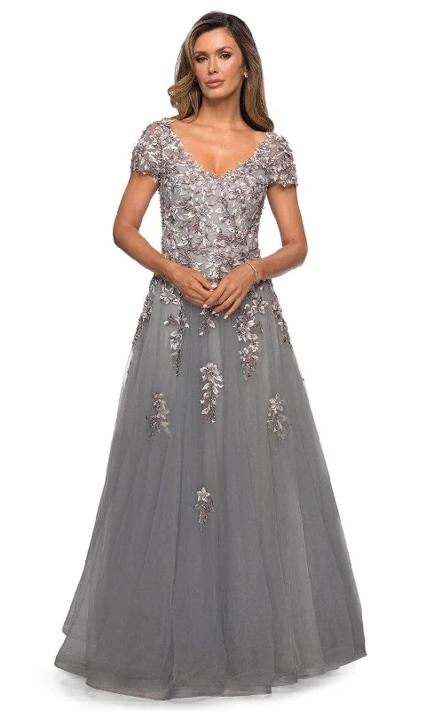 Clothing Store La Femme 27968SC - Appliqued Short Sleeve Formal Gown
