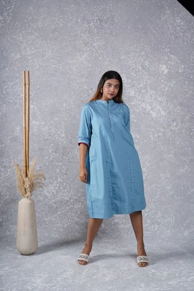 Women's Seasonal Attire Blue Dress