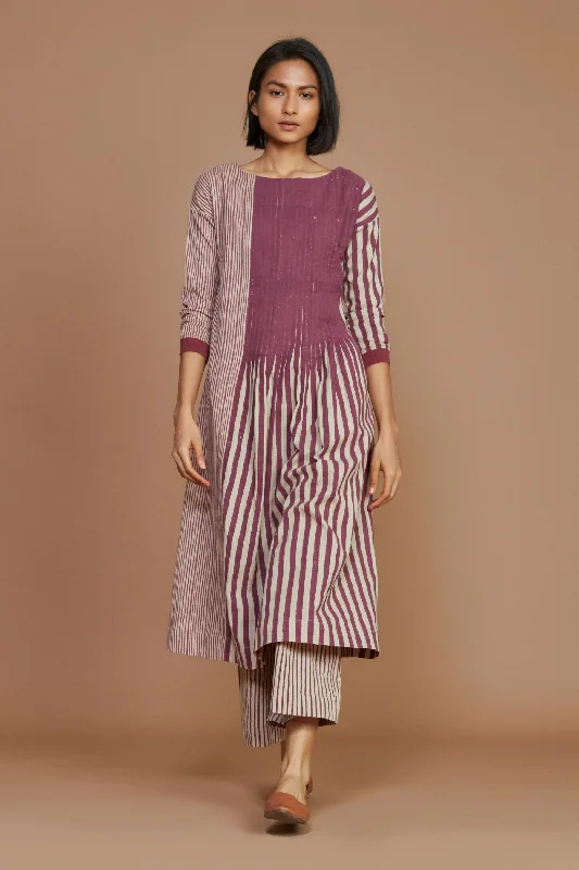 Fashion-forward Women's Wear Ivory With Mauve Striped Pleated Dress