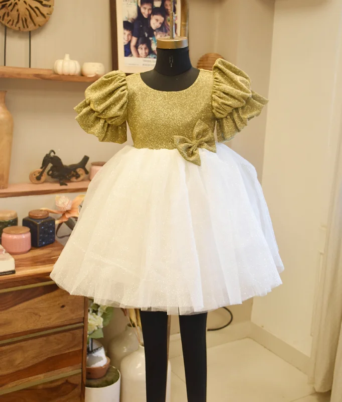 Runway Inspired Wear Pre-Order - Golden Shimmer and Offwhite Glitter Elegance for Girls Runway Inspired Wear Pre-Order - Golden Shimmer and Offwhite Glitter Elegance for Girls