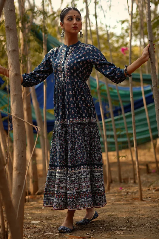 Holiday Special Offers Juniper Indigo Ethnic Motif Printed Pure Cotton Tiered Maxi Dress.