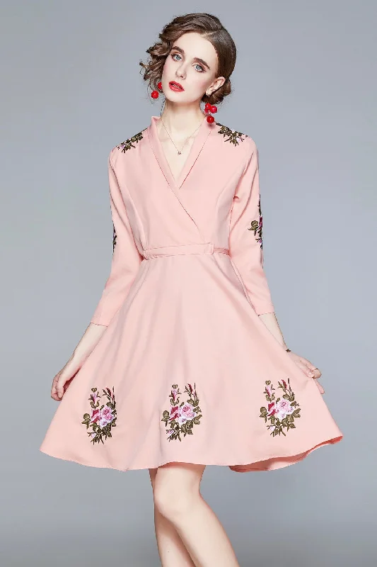 Everyday Basics Floral Embroidered Midi Dress