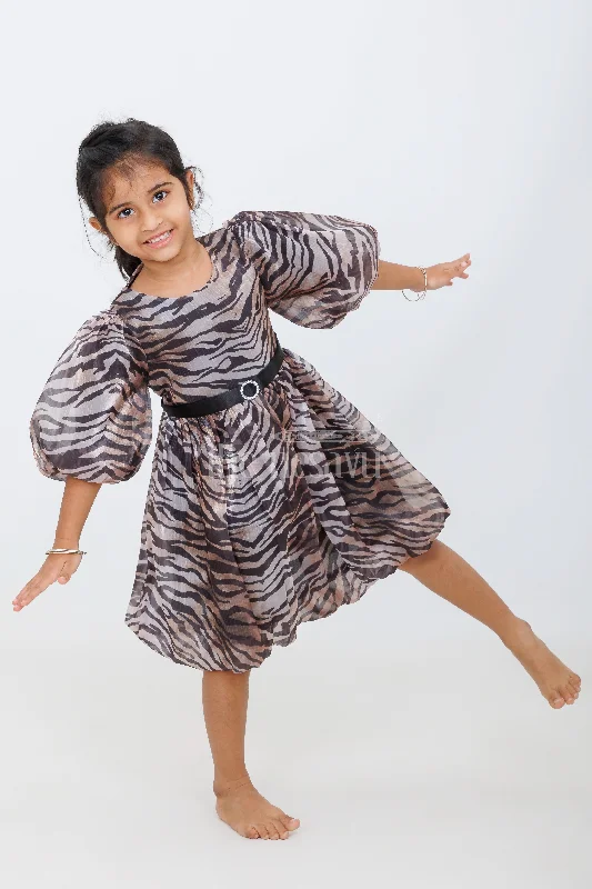 New Arrival Discounts Bold Zebra Print Girls Fancy Frock with Puffed Sleeves and Rhinestone Belt for Evening Parties New Arrival Discounts Bold Zebra Print Girls Fancy Frock with Puffed Sleeves and Rhinestone Belt for Evening Parties