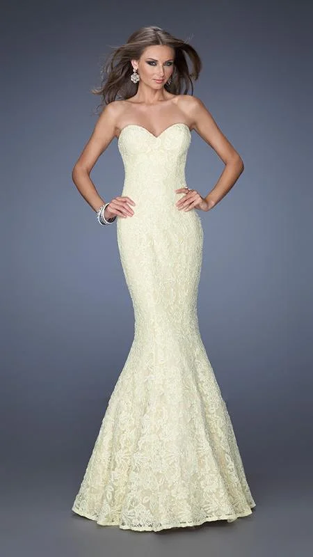 Trendy Threads La Femme Strapless Fitted Mermaid Gown