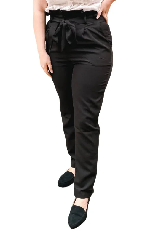 Must-Have Styles Jacqueline Pant In Black