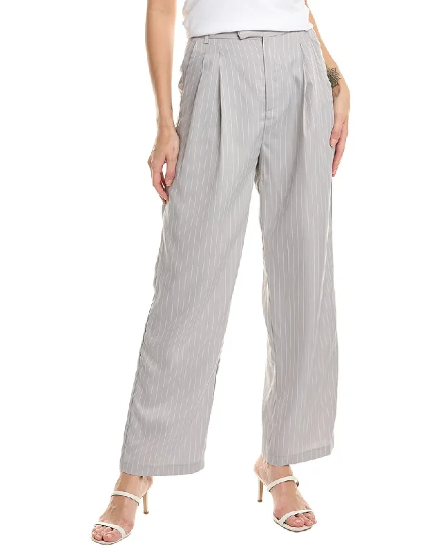 Evening Elegance LUXE ALWAYS Pinstripe Pleated Pant