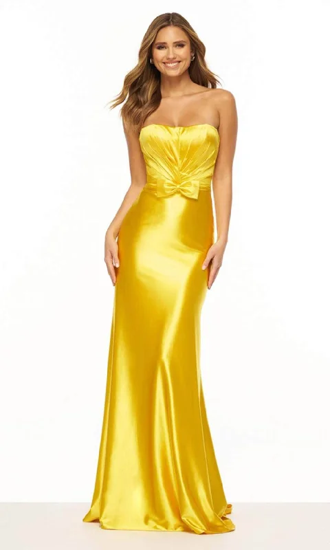 Limited Time Offer Sherri Hill 56164 - Strapless Ruched Gown