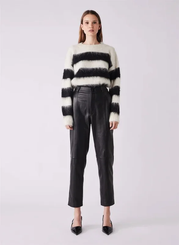 Minimalist Style Esmaee Frost Sweater