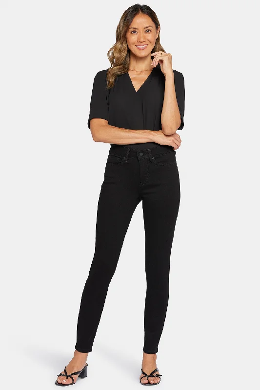 Luxury Fashion Ami Skinny Jeans In Petite - Black