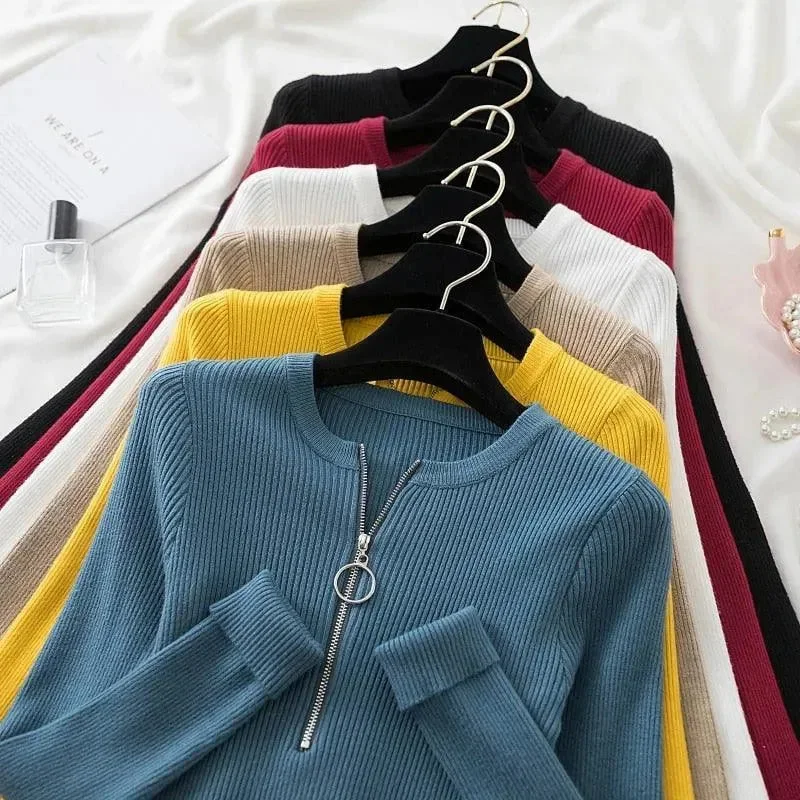 Relaxed Style Zipper Mock Neck Sweater