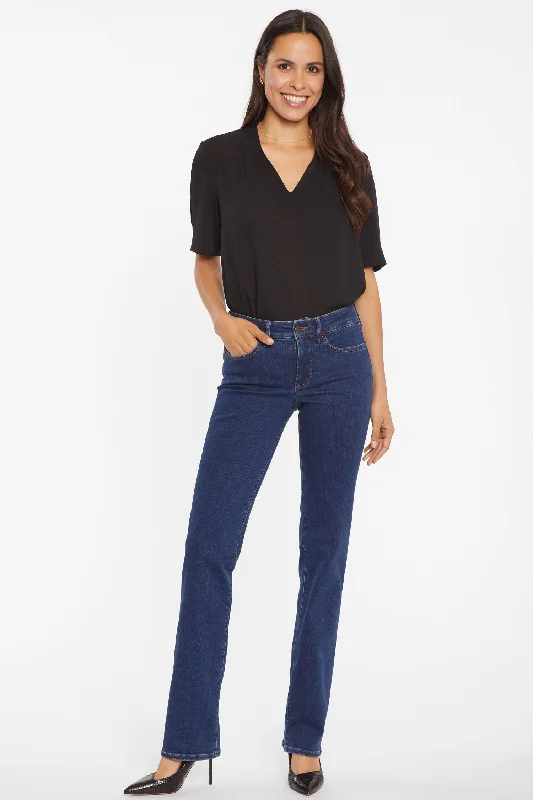 Seasonal Sale Marilyn Straight Jeans In Petite - Quinn