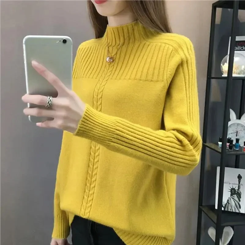 Chic Women’s Outfit Ideas Go-Getter Turtleneck Women Sweater