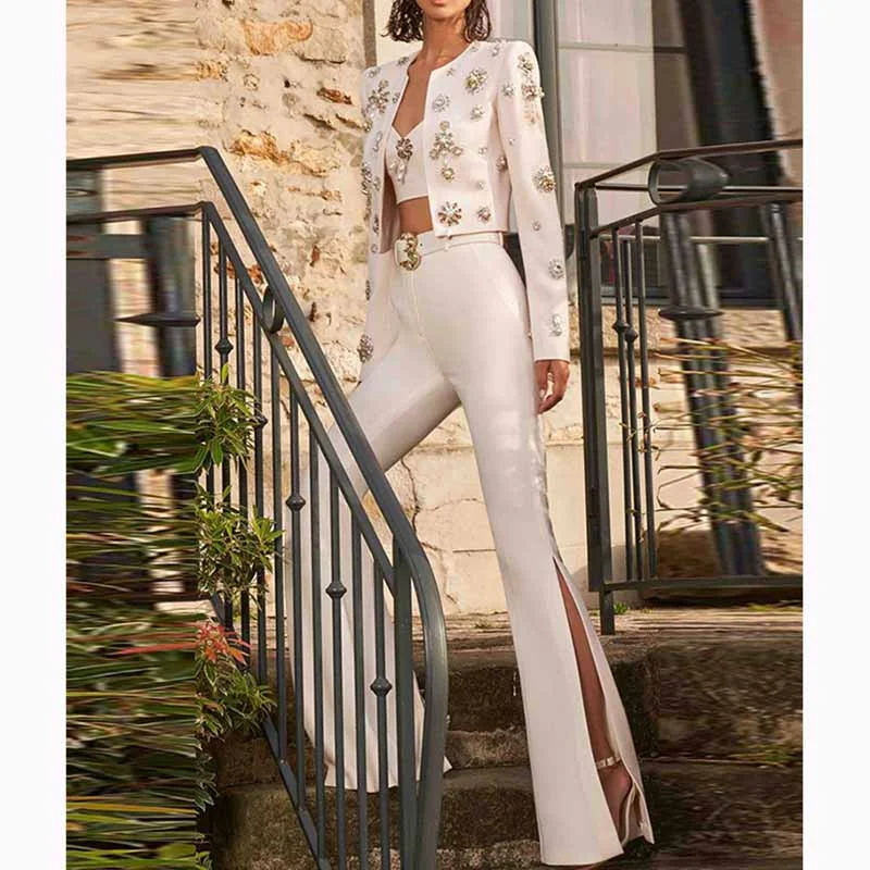 Trendy Women's Wear Women Hand Sewn Pearls Jewellery Crop Pantsuit Blazer Jacket + Flare Trousers Side Slit Pants Suit Wedding Suit Party Set Trendy Women's Wear Women Hand Sewn Pearls Jewellery Crop Pantsuit Blazer Jacket + Flare Trousers Side Slit Pants Suit Wedding Suit Party Set