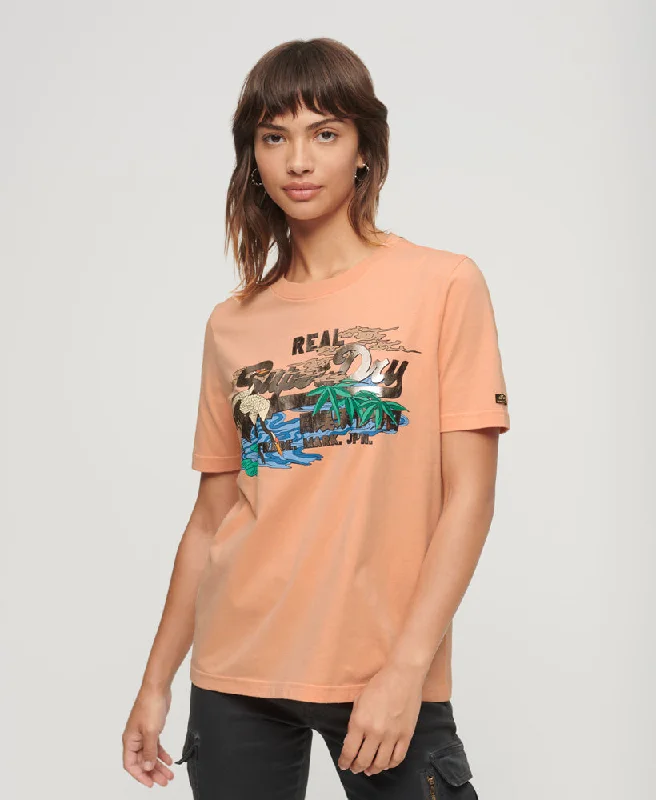 Trend Forward Threads For Her Japanese Vintage Logo Graphic T-Shirt | Chalky Coral