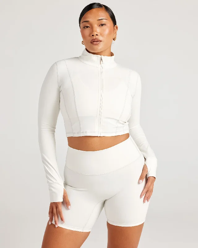 Stylish Savings Cropped Aura Jacket - Vanilla Latte