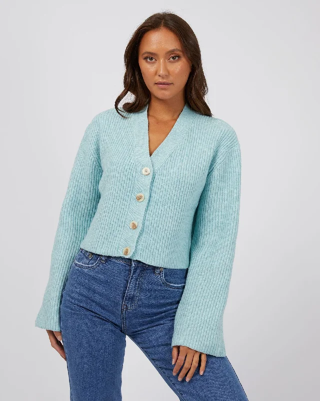 Women’s Outerwear for All Weather Conditions Silent Theory Eden Knit Cardi