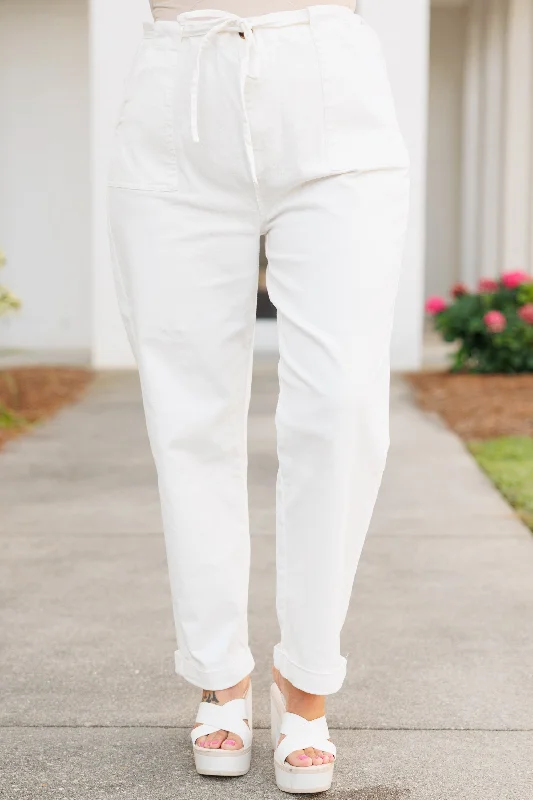 Women Fashion Keeping Busy Pants, White