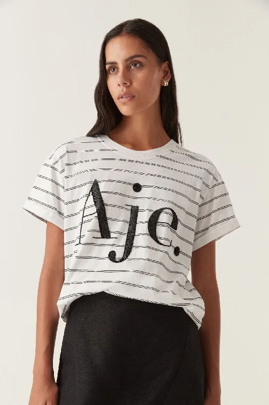 Trendy Urban Attire Classic Embellished Logo Tee