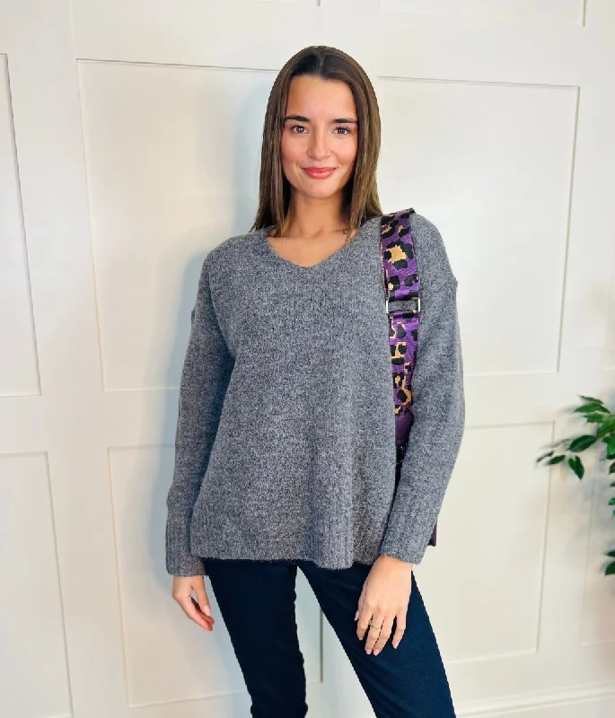 High End Fashion Grey V Neck Wool Blend Jumper