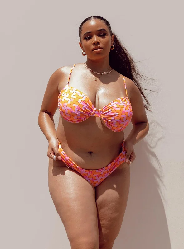 Best Online Women's Boutiques Ellie Bikini Bottoms Orange / Pink Curve