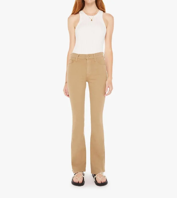 Women Apparel The Weekender Sneak Mid Rise Jeans In Prairie Sand