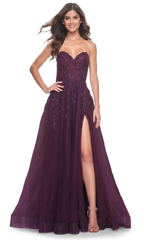 Vibrant Femme Fashion La Femme 32304 - Appliqued Strapless Prom Gown