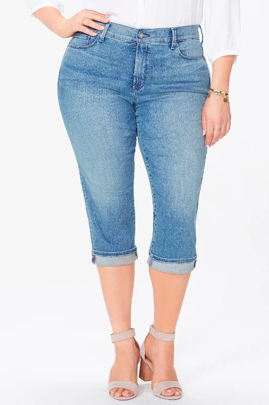 Trendy Outfits For Ladies Marilyn Straight Crop Jeans In Plus Size - Pacific