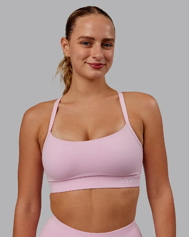 Redefining Women's Style Momentum Sports Bra (D/DD/E) - Marshmallow